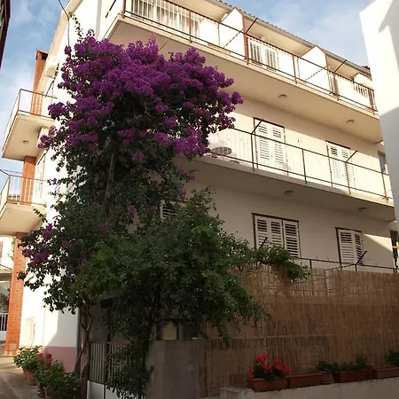 Maretimo Appartement *